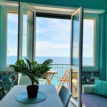 Una Finestra Sul Mare Home 1 Bergeggi Luaran gambar