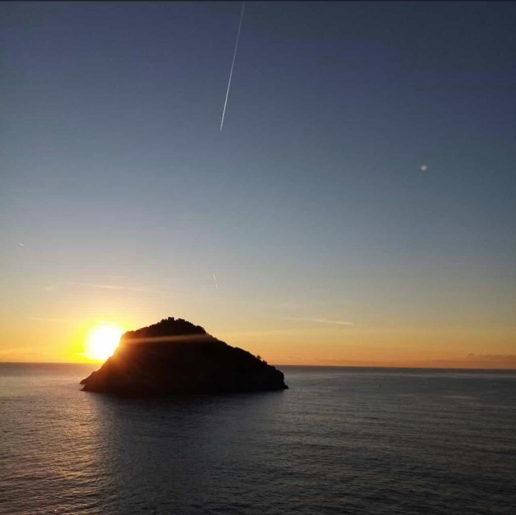 Una Finestra Sul Mare Home 1 Bergeggi Luaran gambar