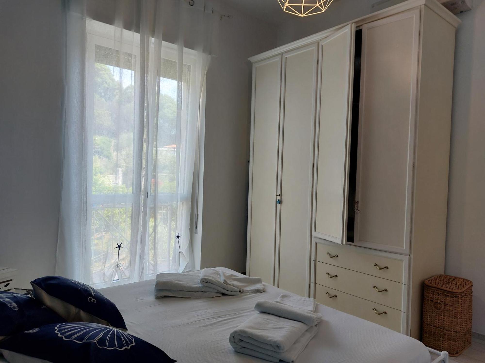 Una Finestra Sul Mare Home 1 Bergeggi Luaran gambar
